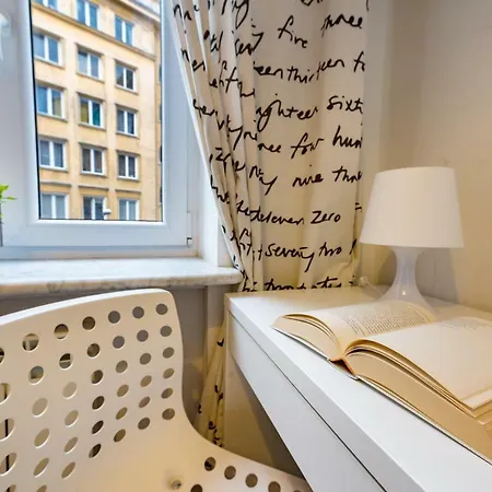 Koszykowa 30 Apartment